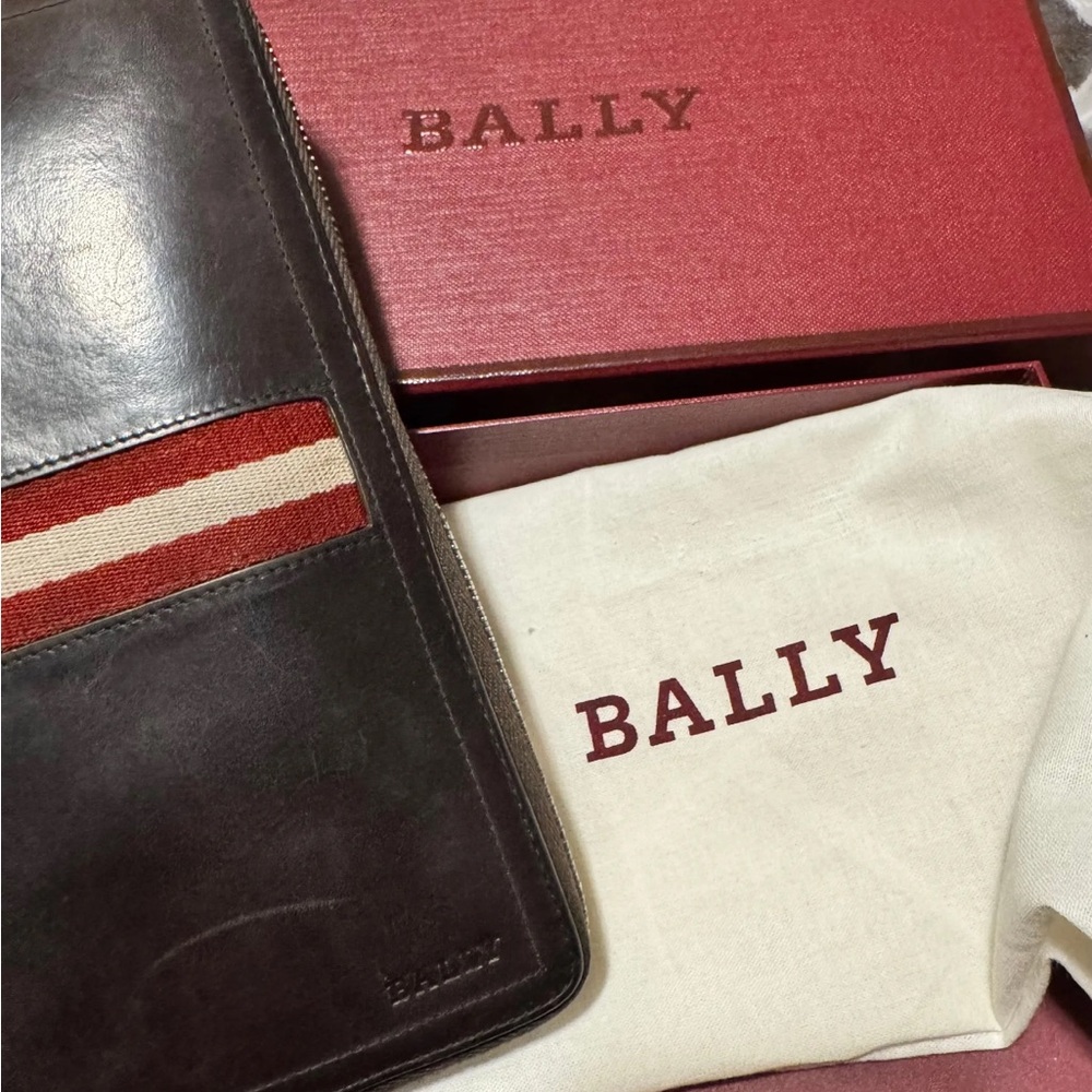 Bally Dark Brown Leather Men's Bag with Red Accents